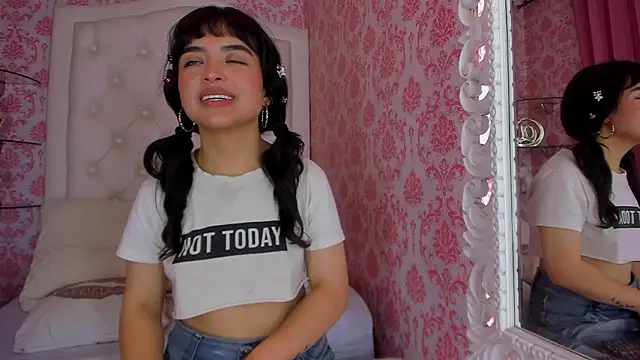 Mai_Rouse's cam snapshot