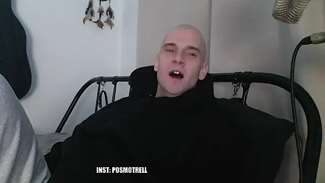 ETHAN_MOORE live sex cam