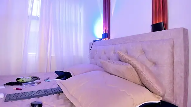 Issa-Lorens's cam snapshot