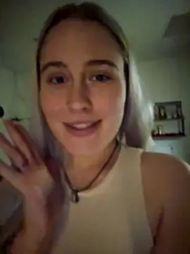 ChristinaWheeled11 live sex cam