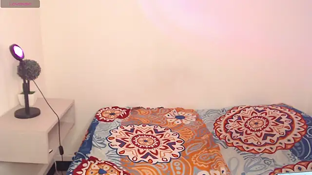 michaela_cox live sex cam