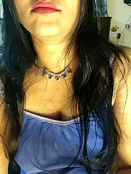 Anusri_359359's cam snapshot