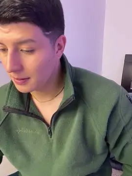 Goldenknight33 live sex cam