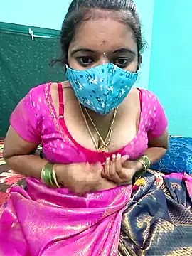 Ramya-hot-gueen live sex cam