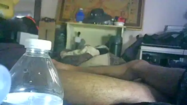 ON3YOULLN3VER_FIR3's cam snapshot