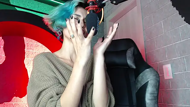 MiistressBlu live sex cam