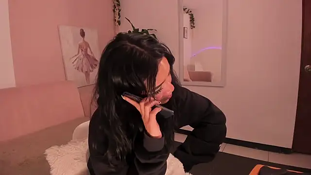 Mila_jenner live sex cam