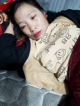 Evelyn-n live sex cam