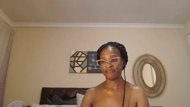 Creamyass22's cam snapshot