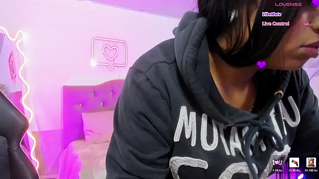 Meloddi_tay's cam snapshot