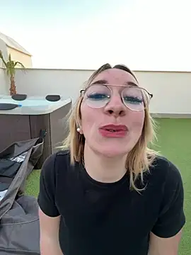 Giuliana_baby live sex cam