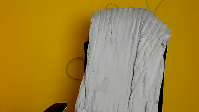 Madonna_Fire's cam snapshot