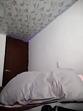 AlessiaVal_ live sex cam