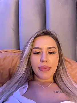 alisa_w's cam snapshot