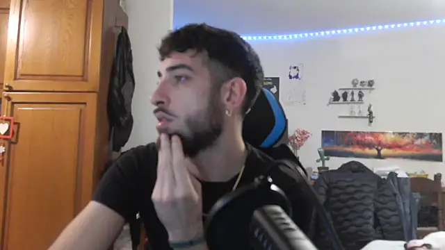 maestroboris95 live sex cam