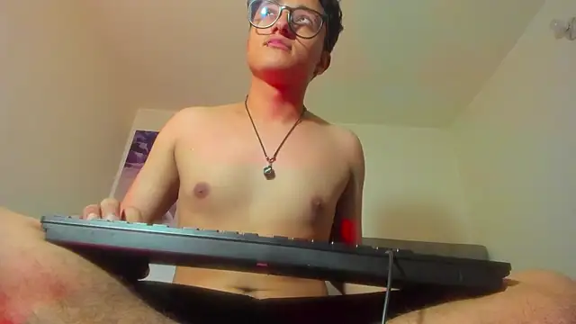 Adonibaskerville4's cam snapshot