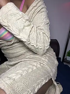 Whisky___Queen's cam snapshot