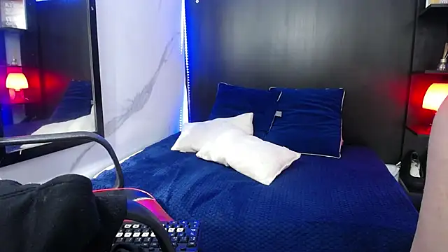 agatha_darkdoll's cam snapshot