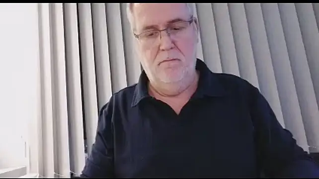 hairysubguy's cam snapshot