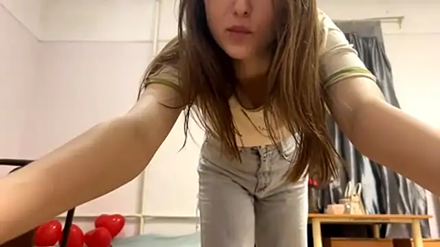 VickieKush's cam snapshot