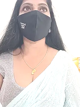 shivani27's cam snapshot