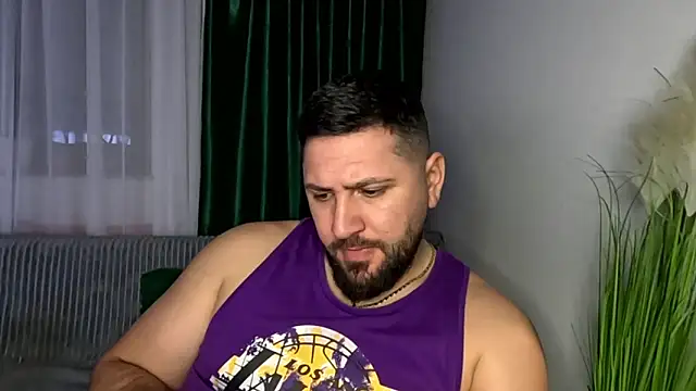 Gold_Alpha_Boy's cam snapshot