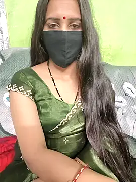 SareeQween143's cam snapshot