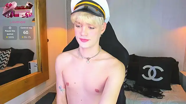 VladHellsing4 live sex cam