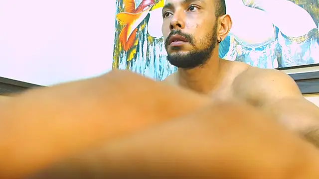 Thiago_Summers live sex cam