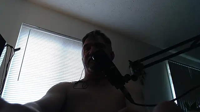 breezeolson live sex cam