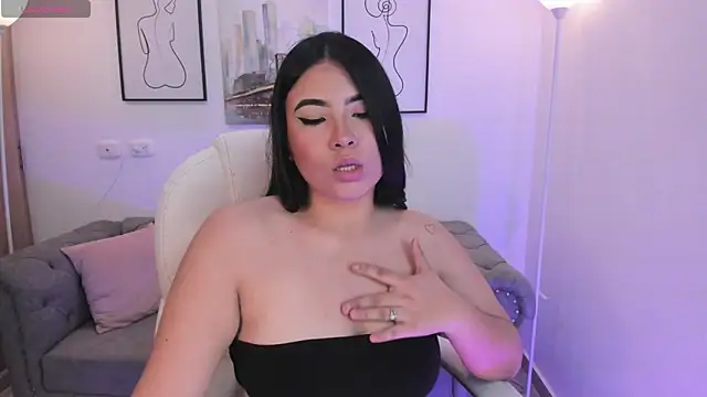 calyptra_lux's cam snapshot