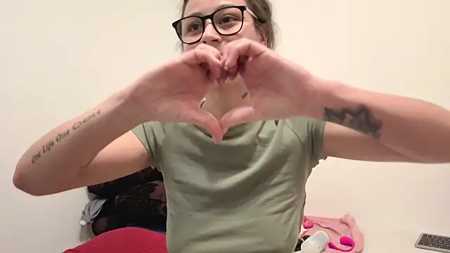 b0uncingb00bs live sex cam