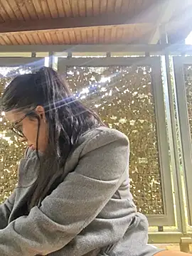 trianawhite live sex cam