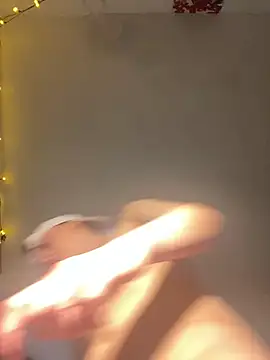 SimonMasseel's cam snapshot