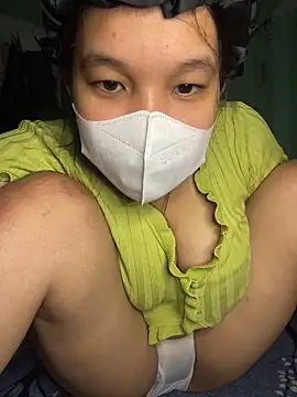 Bella_205's cam snapshot