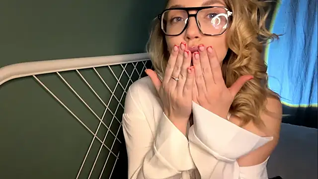 Miabby3 live sex cam