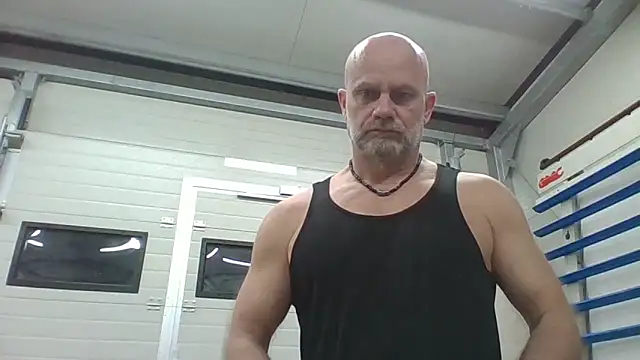 Boomerhun live sex cam