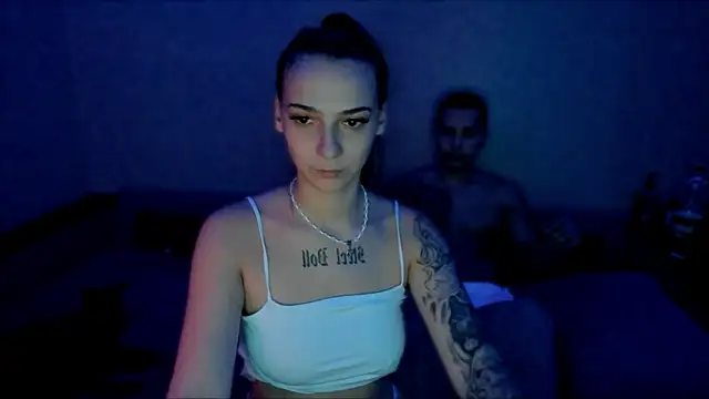 AnnaMized live sex cam