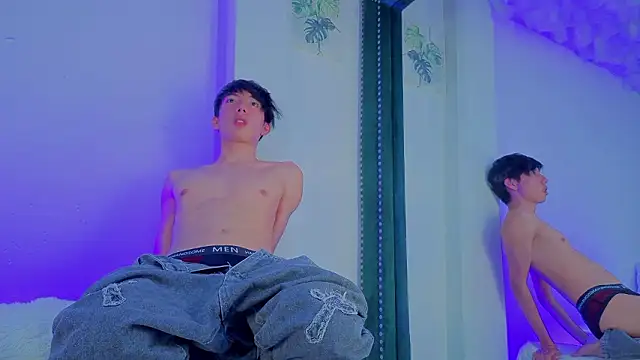 Levii_Ackermann live sex cam