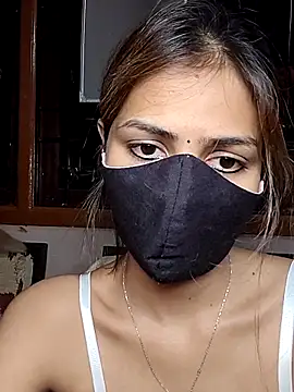 Isha_Sax live sex cam