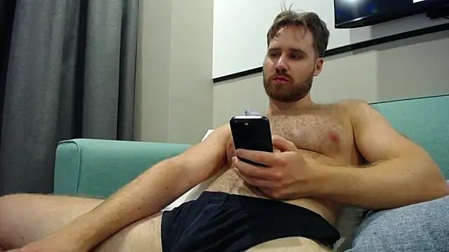 LorenzoLux live sex cam