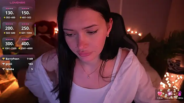 MilaSecrett live sex cam