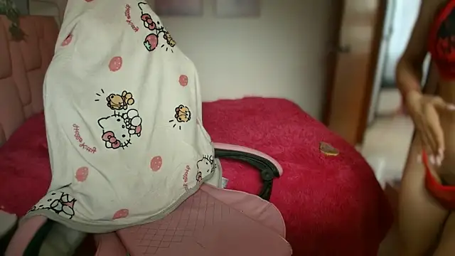 lunesweet live sex cam