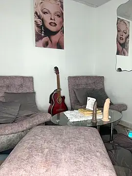 Mydreams69 live sex cam