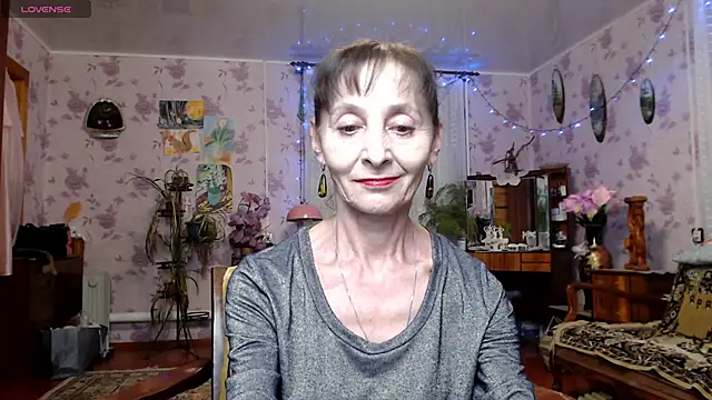 Angelina-Missteria live sex cam