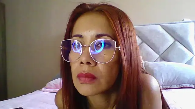 camila_star10 live sex cam