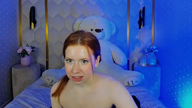 StellaBev's cam snapshot