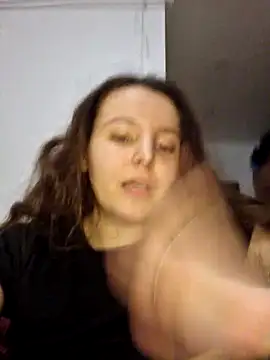 LineaDemie's cam snapshot