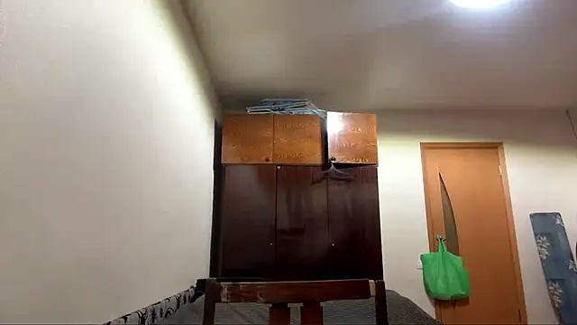 RoseBakeer's cam snapshot