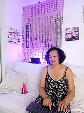 AdeleNasty's cam snapshot